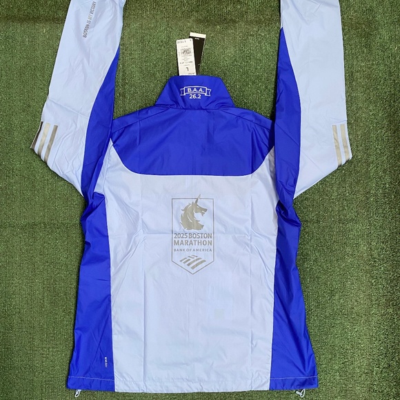 Adidas jacket - Picture 3 of 3